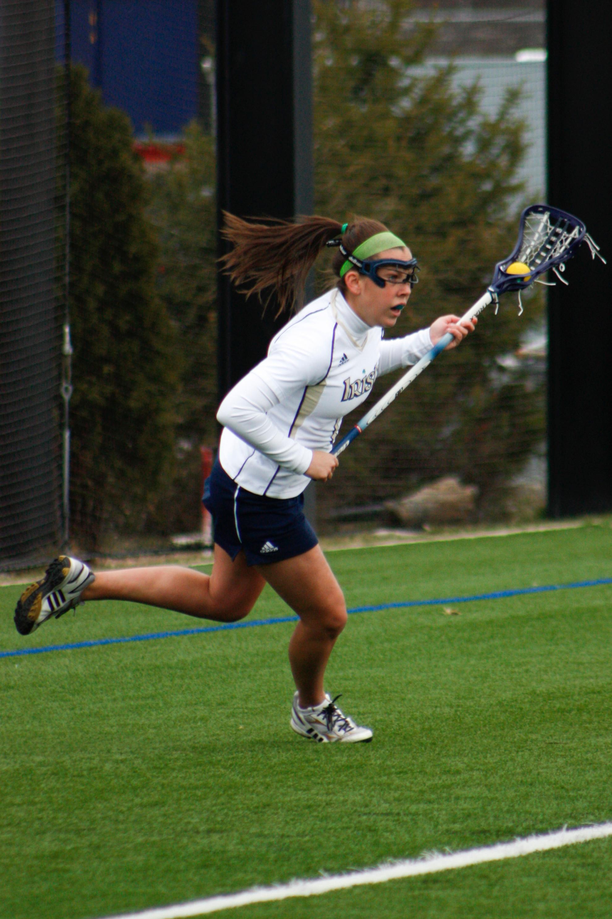 No. 7 Irish Improve To 5-0 With 15-9 Thumping Of Yale Senior Maggie Tamasitis scored a pair of goals and had one assist in a 11-9 loss to Loyola on Thursday night.