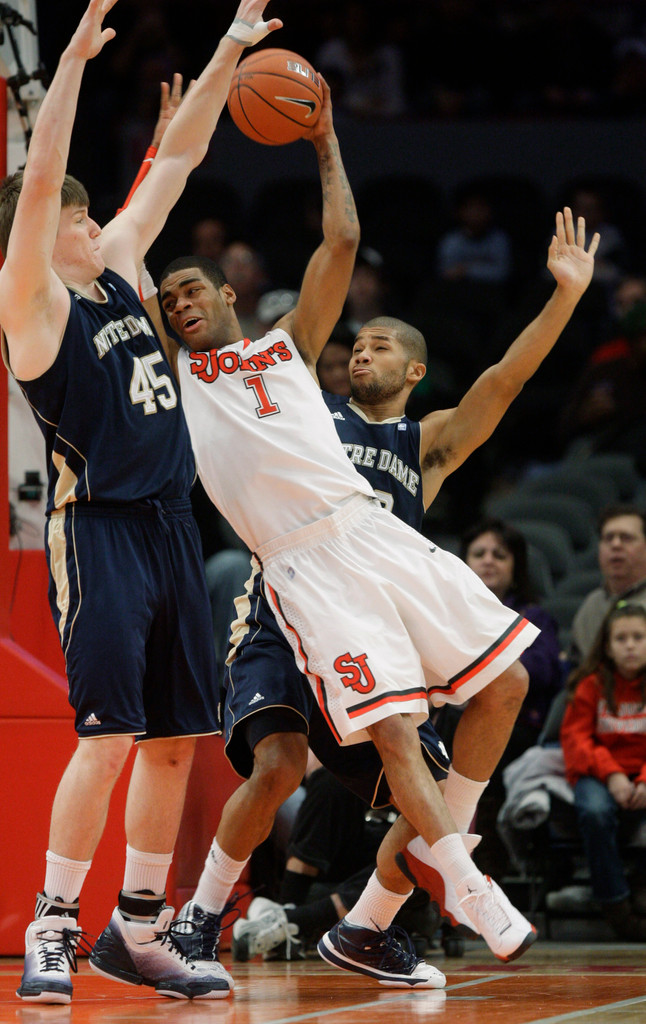 No. 9 Irish Lose To Red Storm, 72-54 (AP)