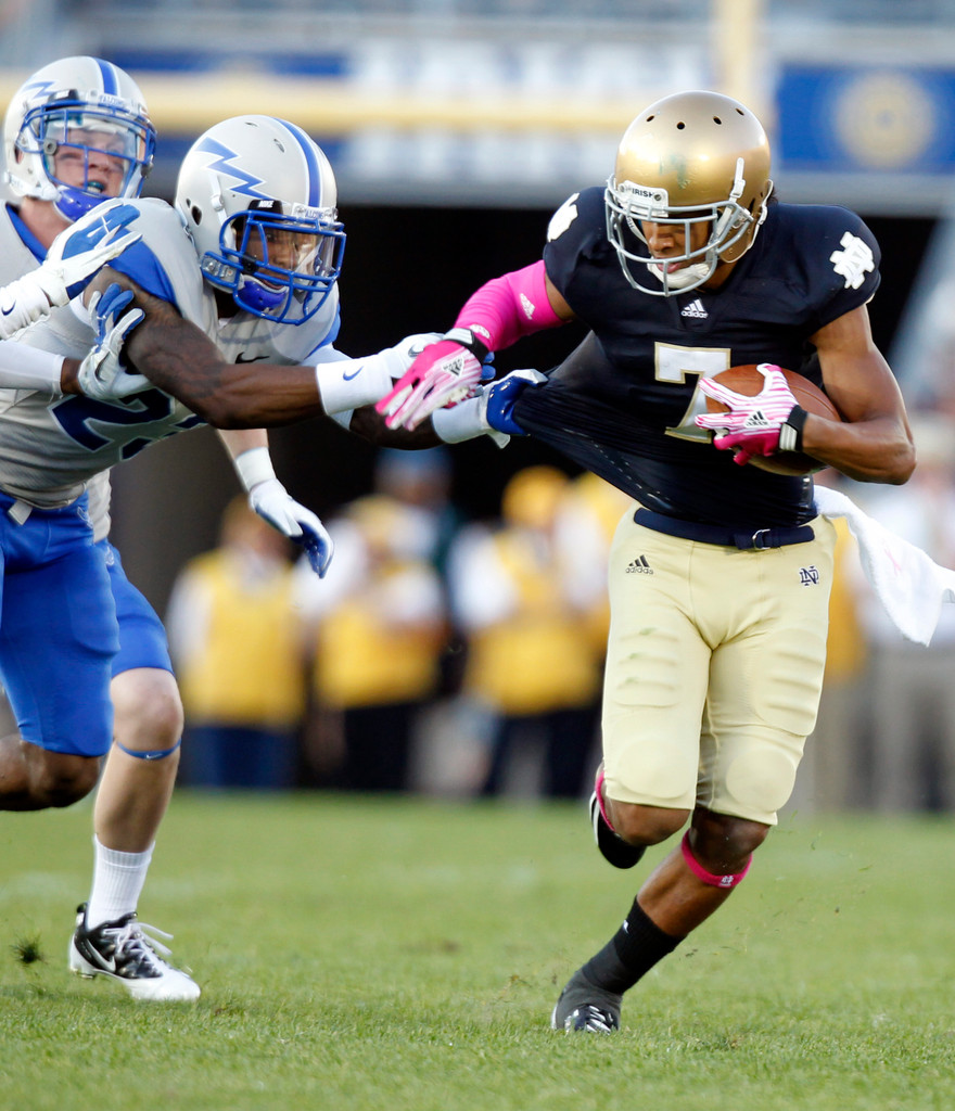 Irish Offense Erupts in Record-Setting 59-33 Triumph Over Air Force (AP)