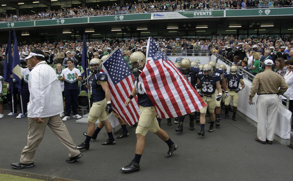 Notre Dame Pounds Navy 50-10 in Dublin (AP)