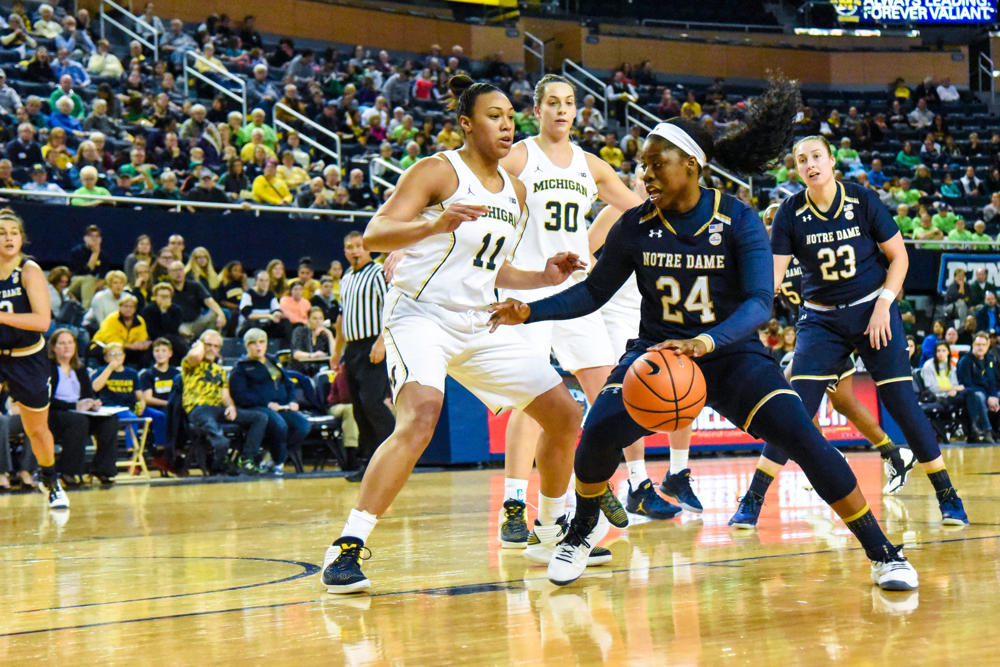 No. 3/2 Irish Top No. 22/20 Michigan in ACC/B1G Challenge No. 3/2 Irish Top No. 22/20 Michigan in ACC/B1G Challenge