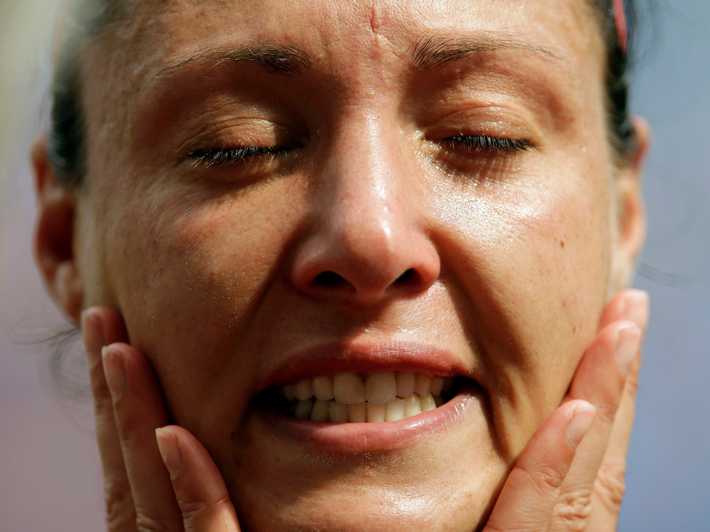 Melissa Tancredi London Olympics Gallery (AP)