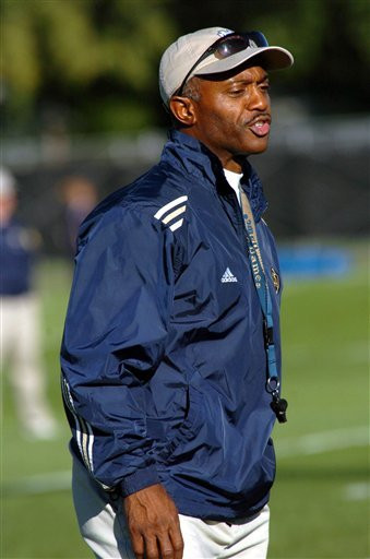 Tyrone Willingham Press Conference Transcript – USC Week Notre Dame head coach Tyrone Willingham's team is set to face #1 USC on Saturday at 8 p.m. (EST).