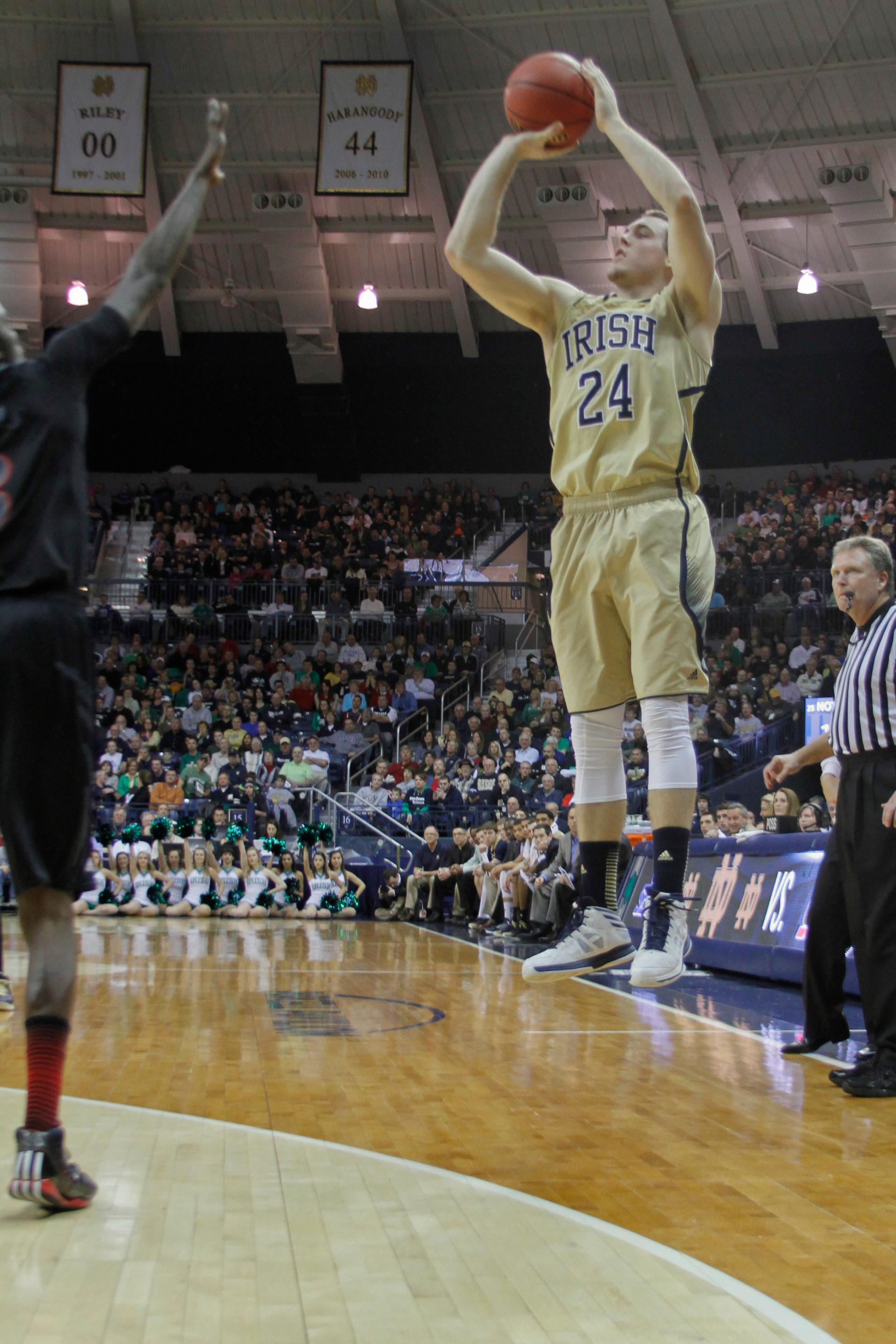 #21/20 Irish Go To #22/22 Marquette For Key BIG EAST Battle Pat Connaughton notched 23 points and 11 rebounds in last season's 76-59 win over Marquette. He was 5-of-8 from three-point range in the contest.