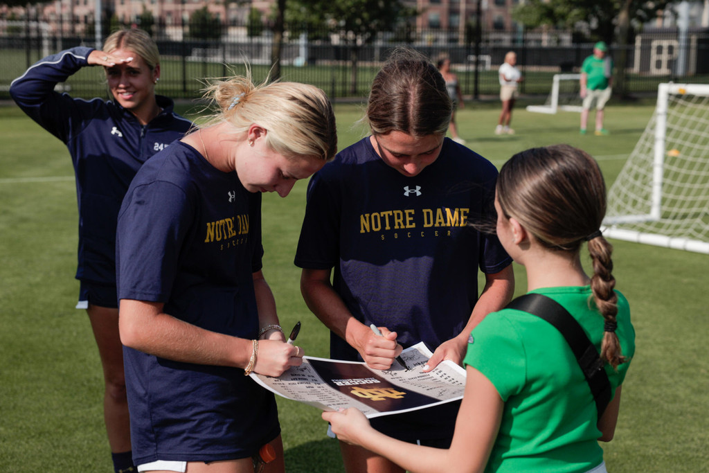 Notre Dame Fighting Irish - Official Athletics Website