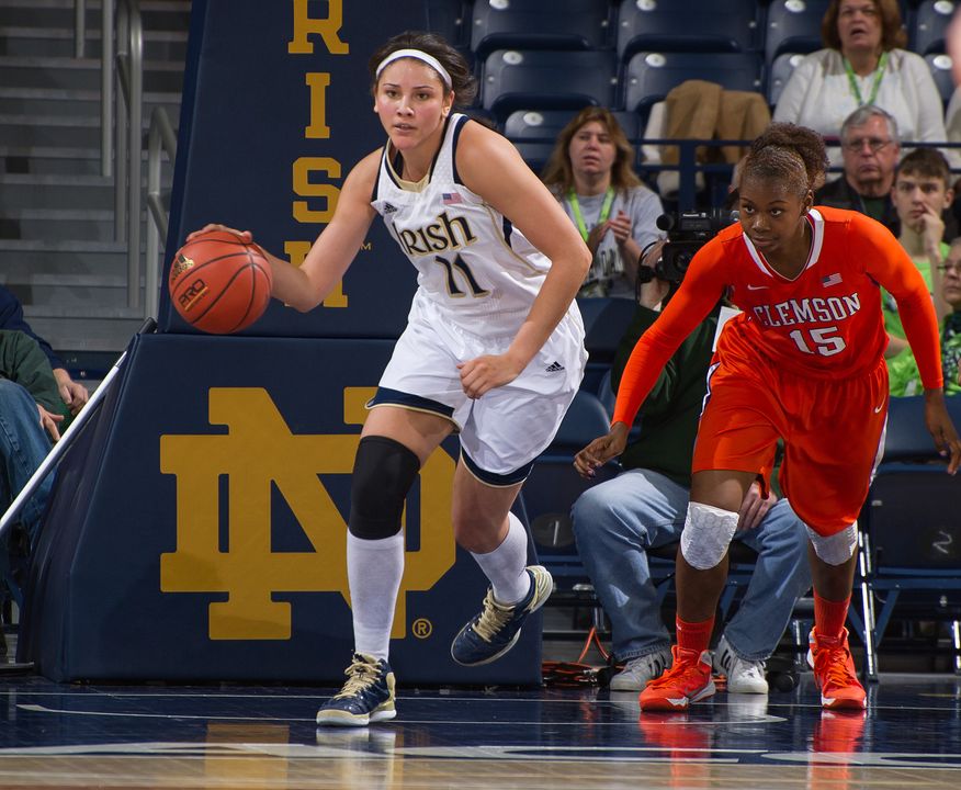 Natalie Achonwa ('14), a two-time All-America forward at Notre Dame and tri-captain on last year's ACC title-winning team and NCAA finalist squad, will be honored as the Fighting Irish representative in the 2015 ACC Women's Basketball Legends Class on Saturday in Greensboro, North Carolina.