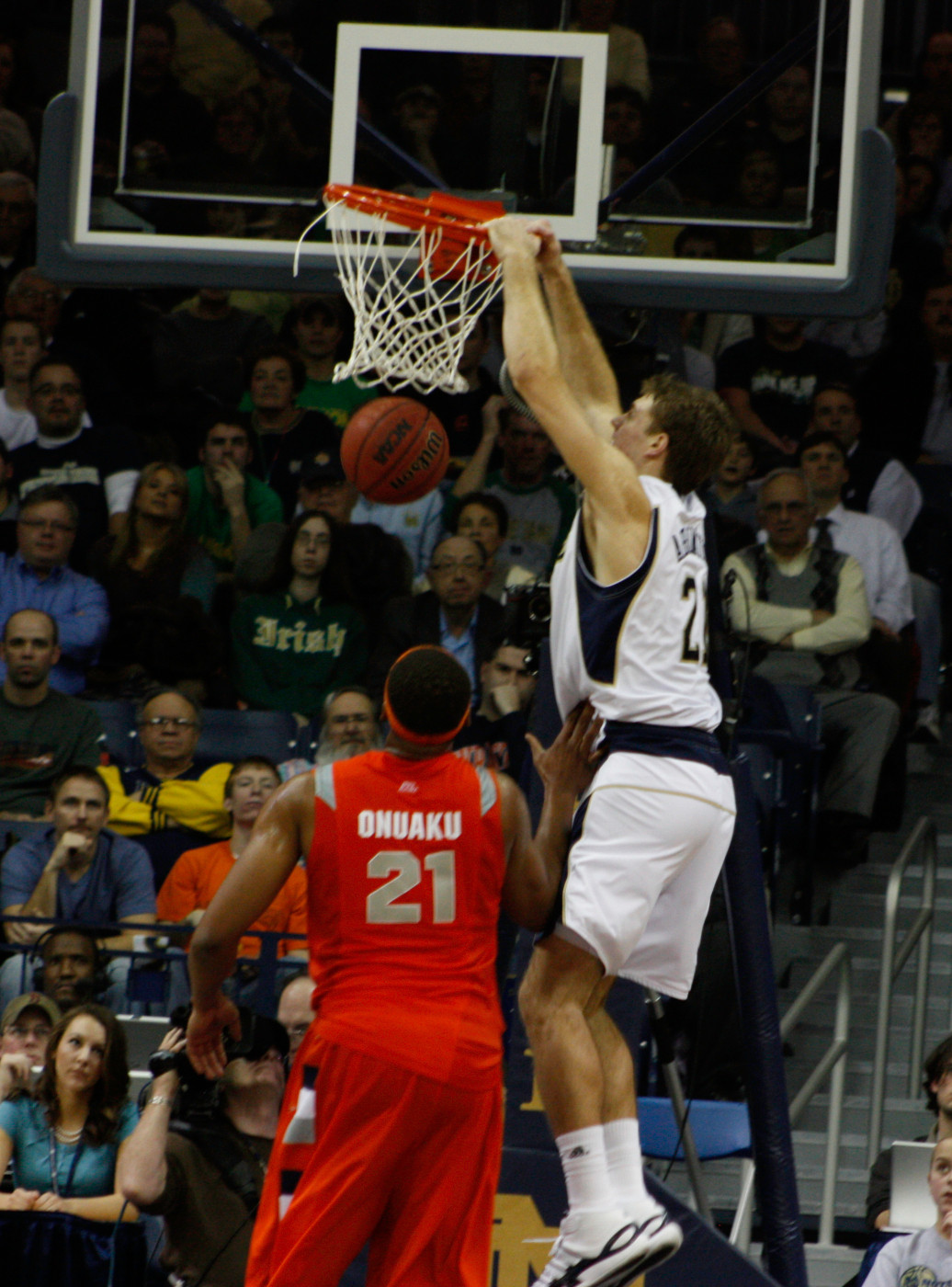 Abromaitis Earns Second Appearance On BIG EAST Weekly Honor Roll Junior forward Tim Abromaitis