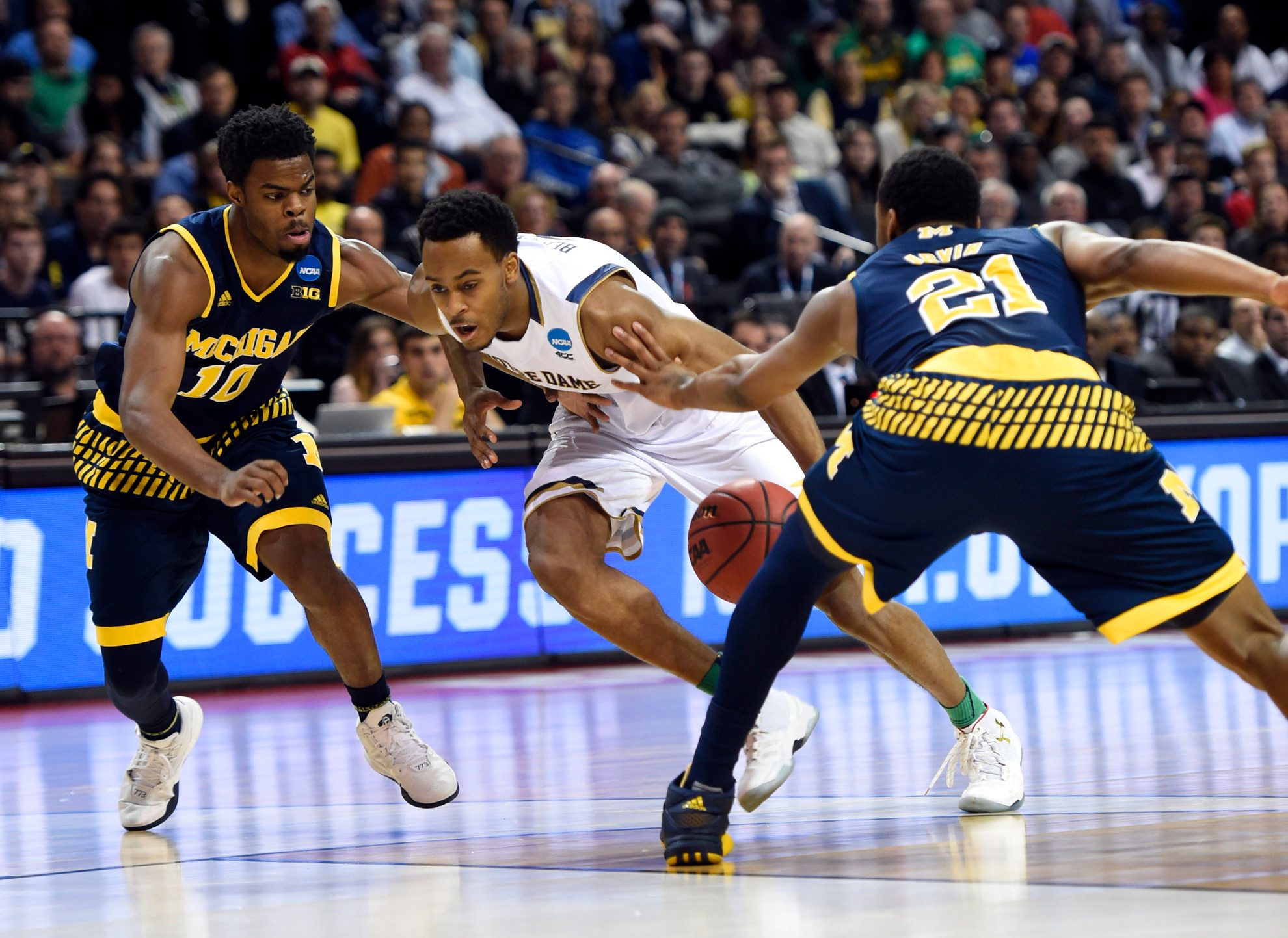 Spot In Sweet 16 Up For Grabs On Sunday V.J. Beachem