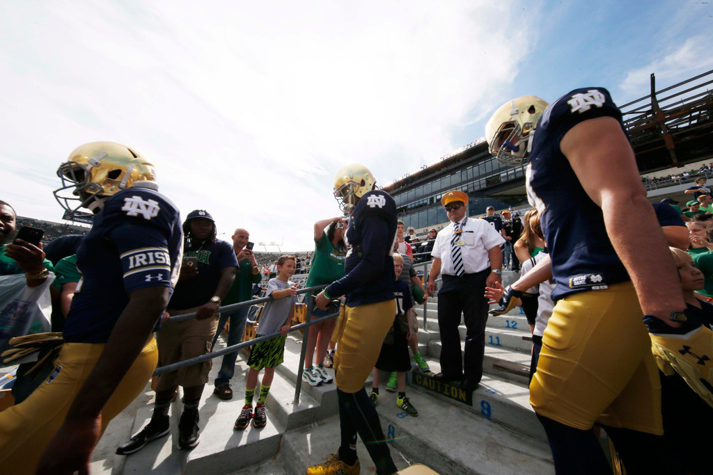 Notre Dame 62, UMass 27