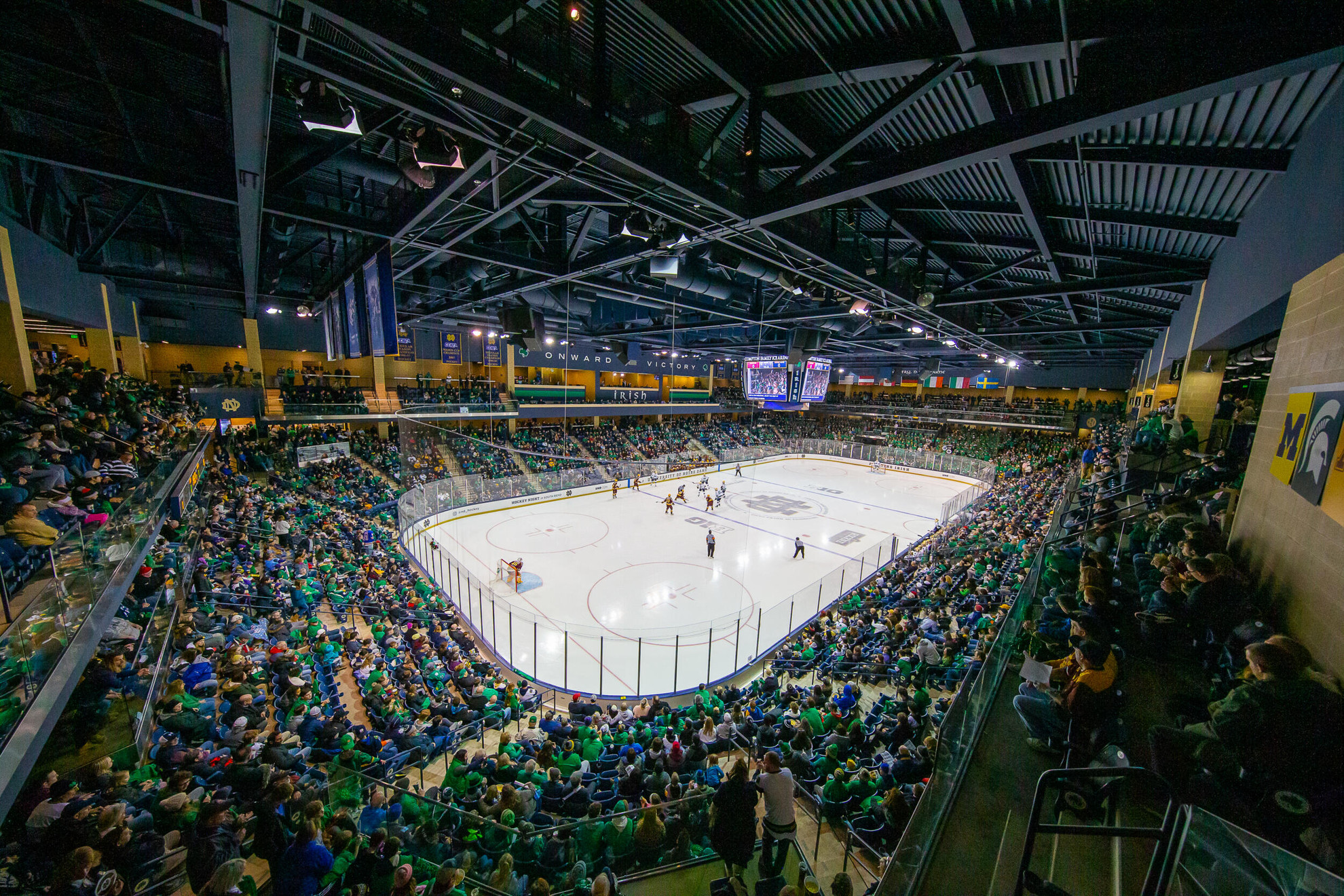 Notre Dame Set To Host 2021 Big Ten Hockey Tournament Notre Dame Set To Host 2021 Big Ten Hockey Tournament