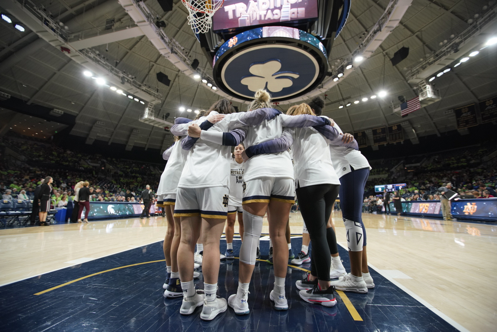 Coach McGraw Signs Five for 2020 Recruiting Class Coach McGraw Signs Five for 2020 Recruiting Class