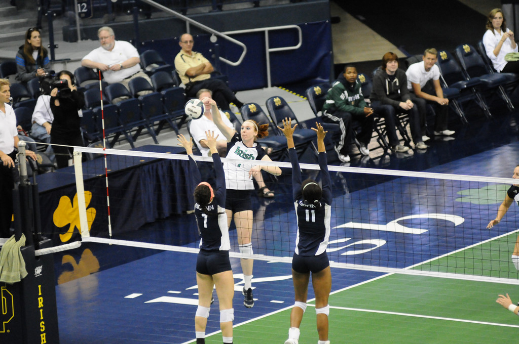 Notre Dame Volleyball vs UCONN on 10-06-2012