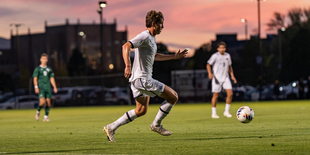 Notre Dame Fighting Irish - Official Athletics Website