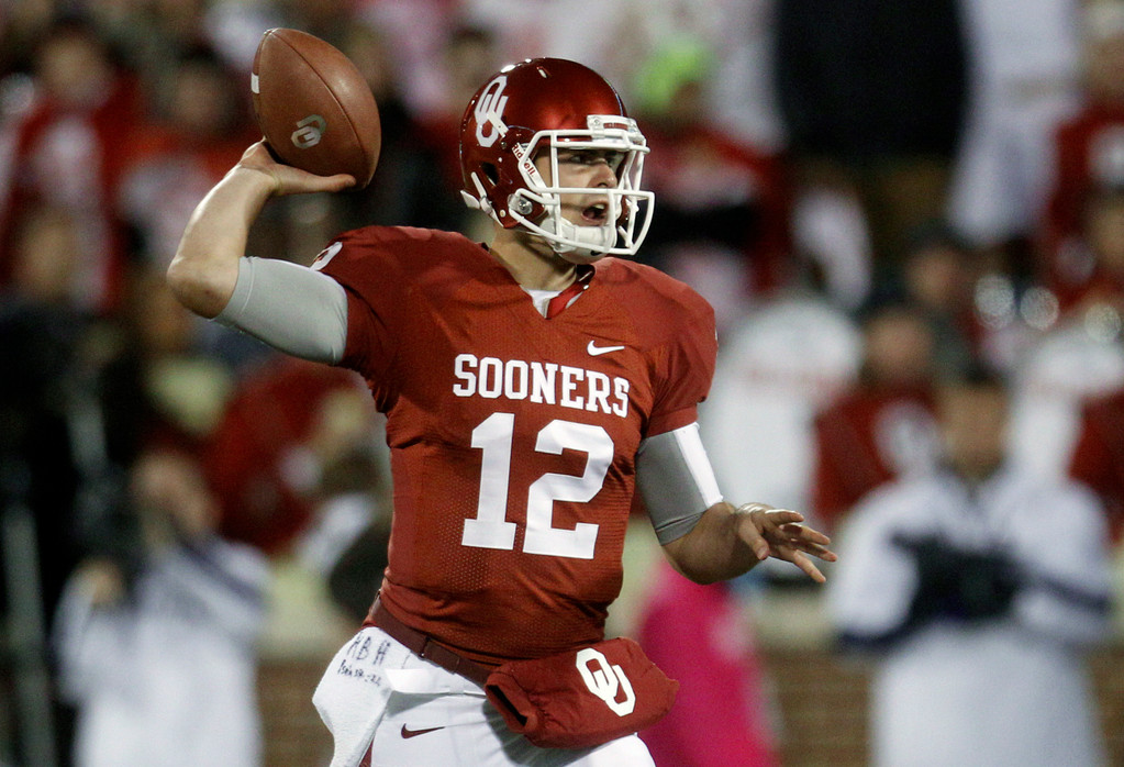 No. 5 Irish Defeat No. 8 Oklahoma, 30-13, to Stay Perfect (AP)