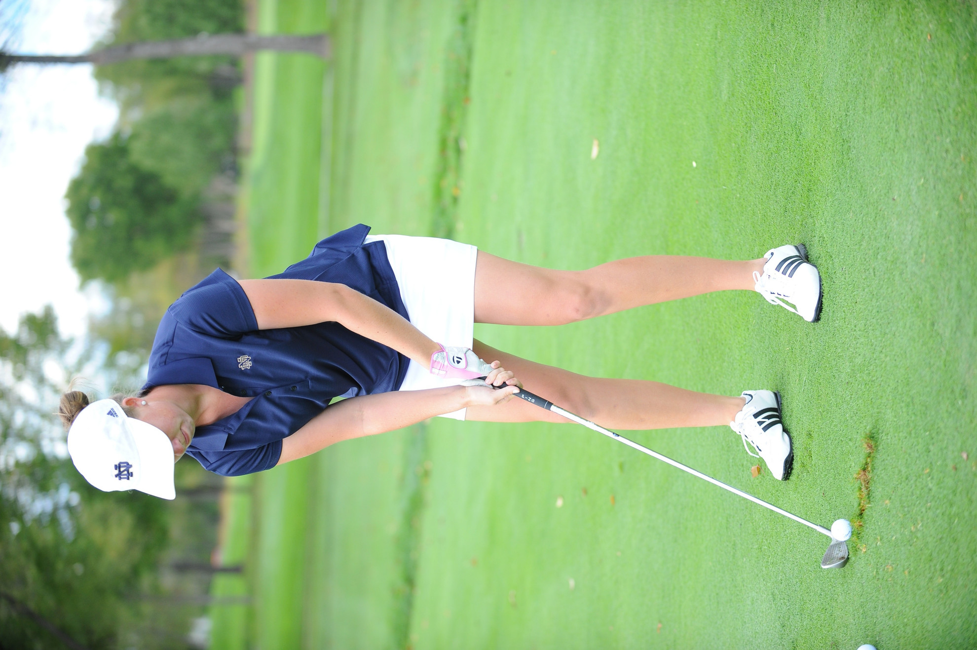 Campbell Completes Play At U.S. Women’s Amateur Talia Campbell and teammate Ashley Armstrong both shot a five-over par 77 on the second day of competition.