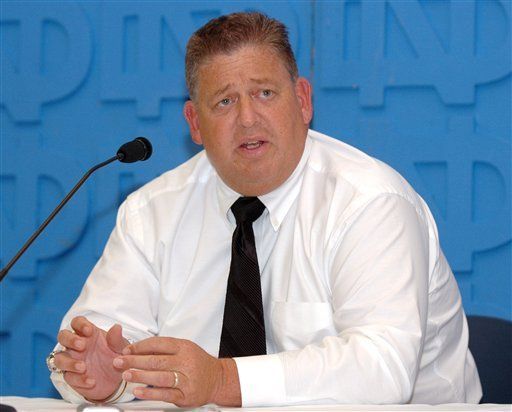 Irish head coach Charlie Weis announced the addition of 18 players to the 2007 Notre Dame football roster.