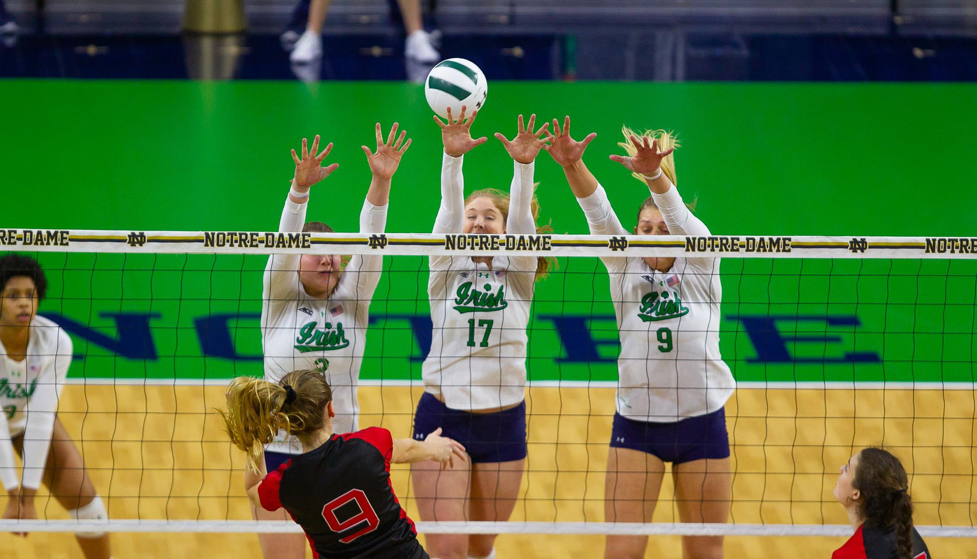 Irish Fall To Duke, 3-2, in Regular Season Finale ND LOU BLOCK