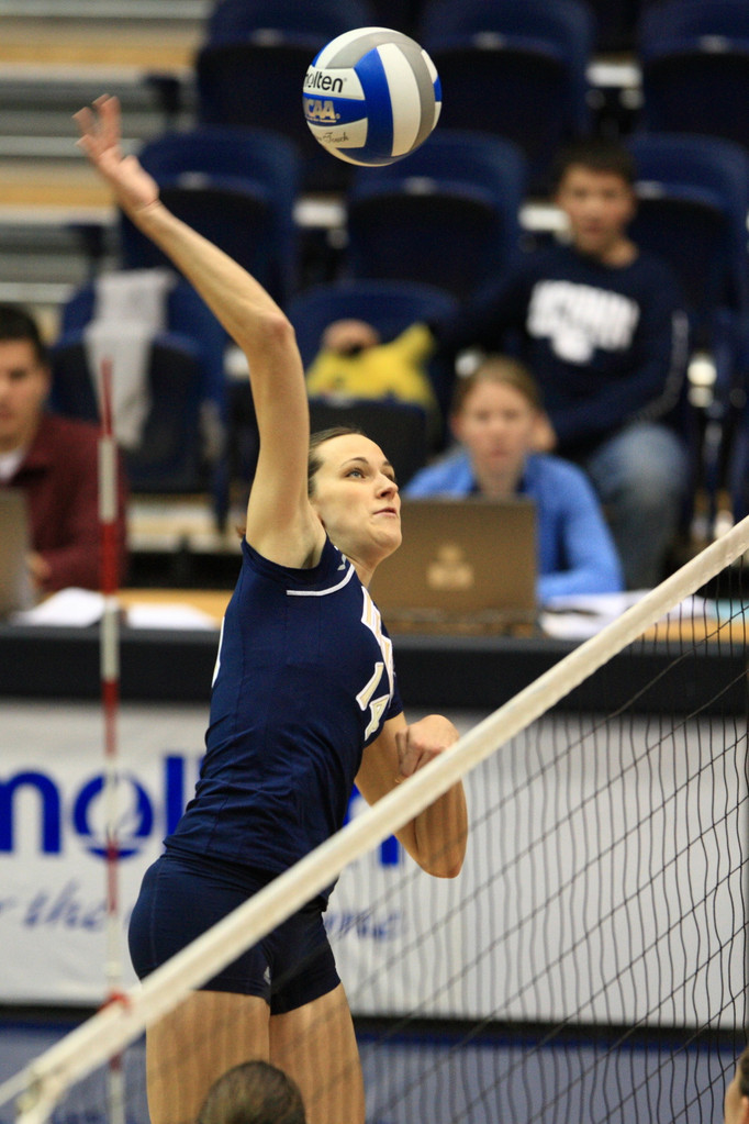 Notre Dame Advances In BIG EAST Championship