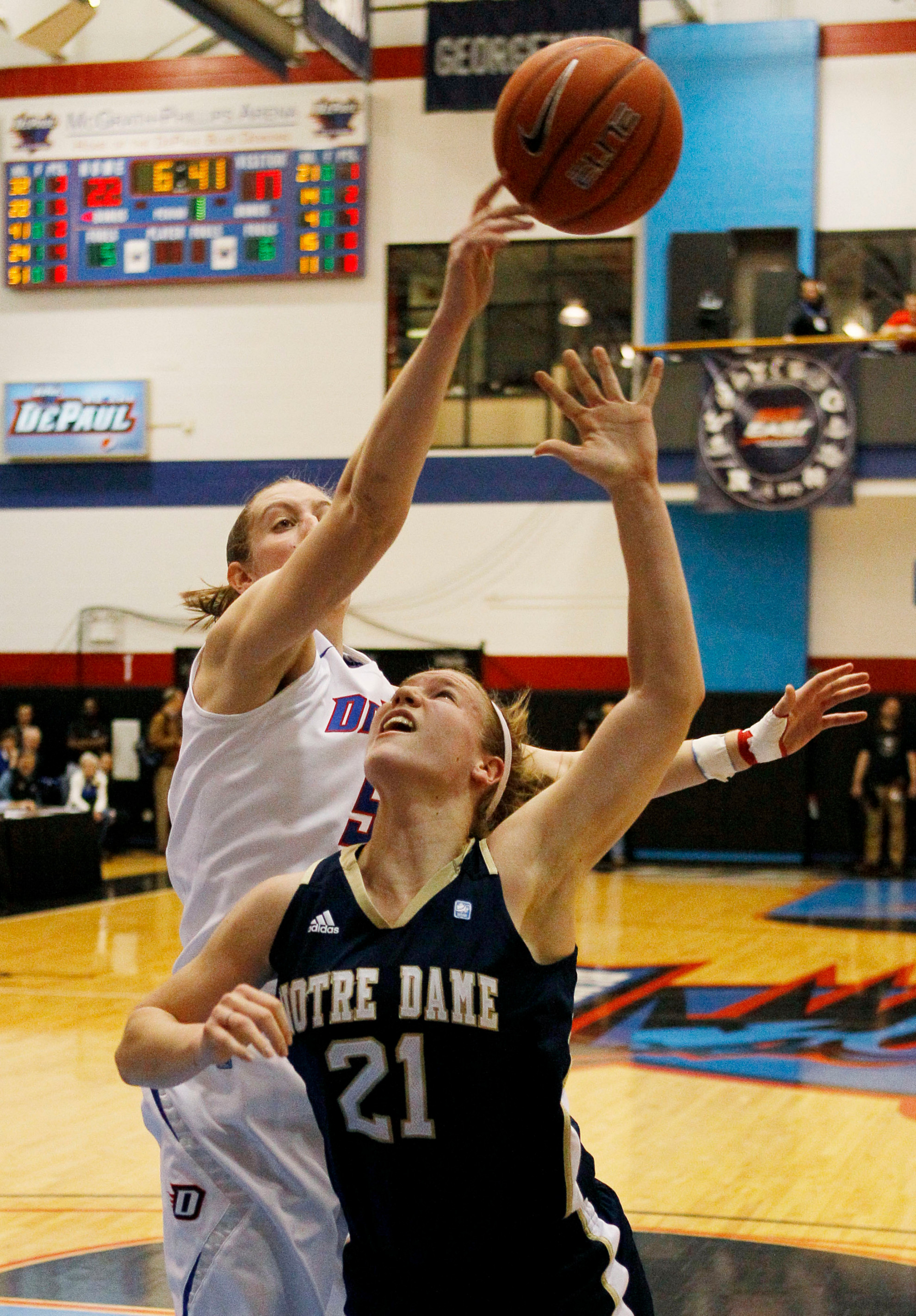 No. 7 Notre Dame Drops Heartbreaker to No. 12 DePaul, 70-69 Notre Dame DePaul Basketball