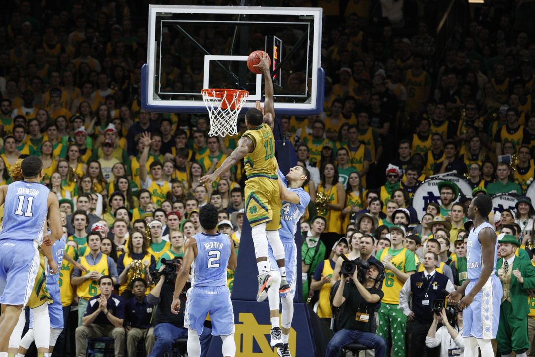 Demetrius Jackson dunks in Notre Dame's 80-76 win over UNC in February.