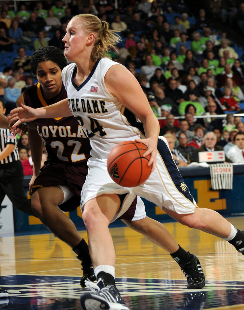 #13/7 Irish Defeat Ramblers, 89-45