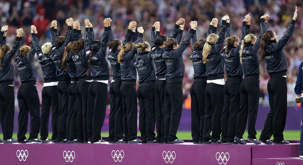 Shannon Boxx London Olympics Gallery (AP)