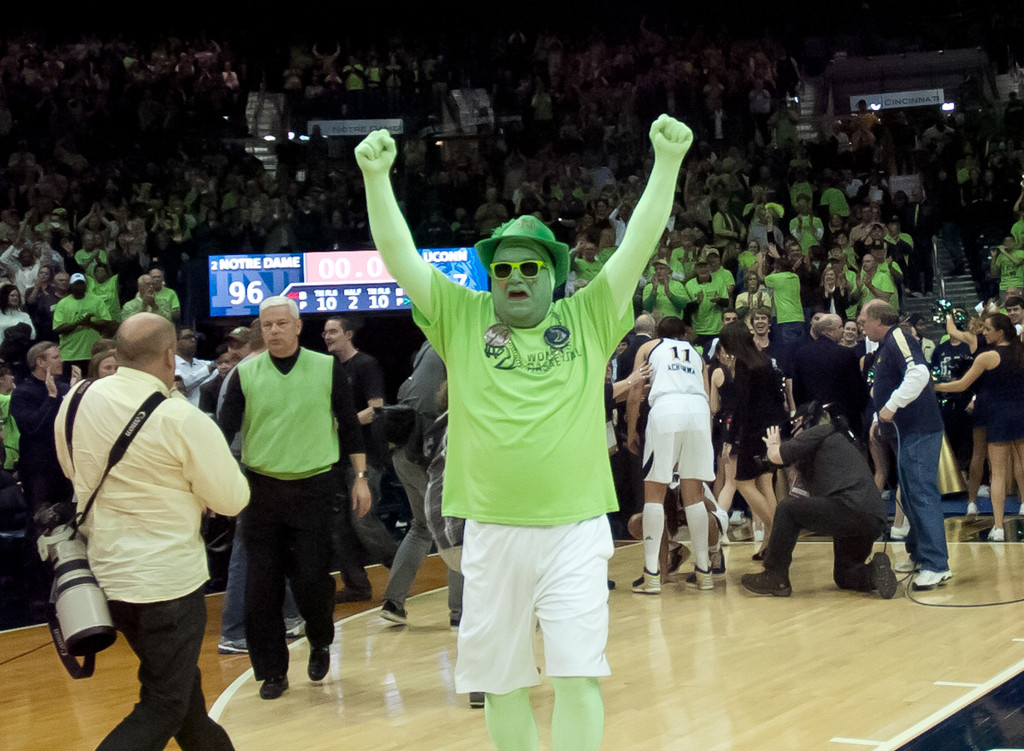 03-04-2013 Notre Dame Women's Basketball vs Connecticut