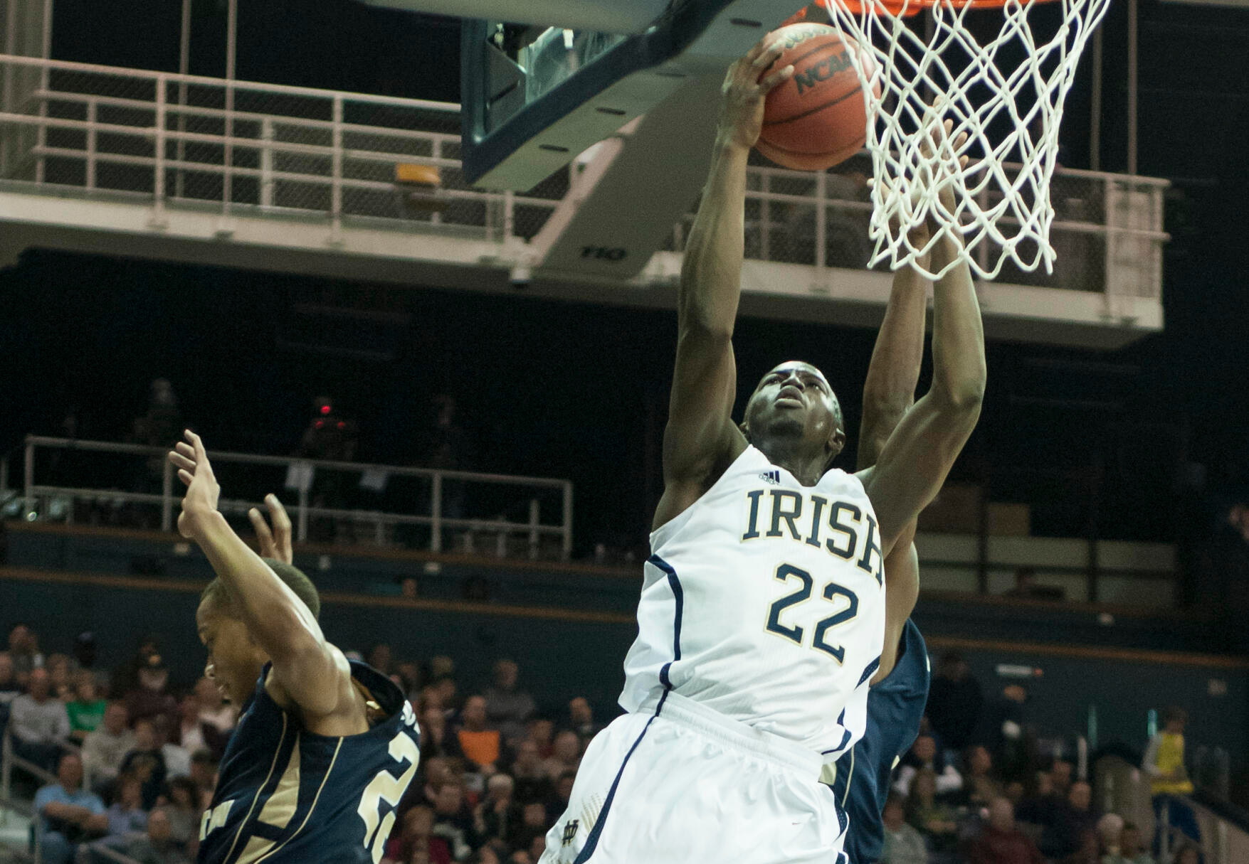 Sherman Lifts Irish Past George Washington, 65-48 Jerian Grant netted 13 points in the win, which improved Notre Dame to 4-1 this season.