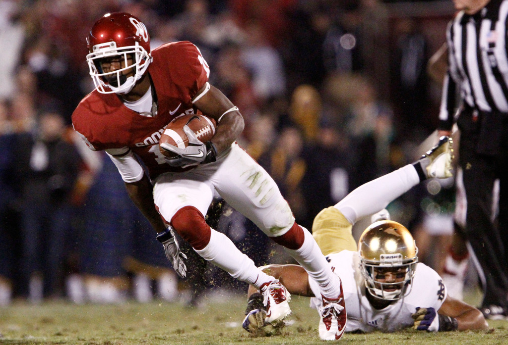 No. 5 Irish Defeat No. 8 Oklahoma, 30-13, to Stay Perfect (AP)