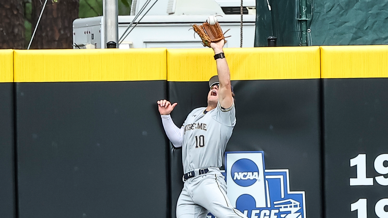 Notre Dame Fighting Irish - Official Athletics Website