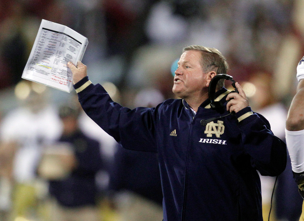 No. 5 Irish Defeat No. 8 Oklahoma, 30-13, to Stay Perfect (AP)