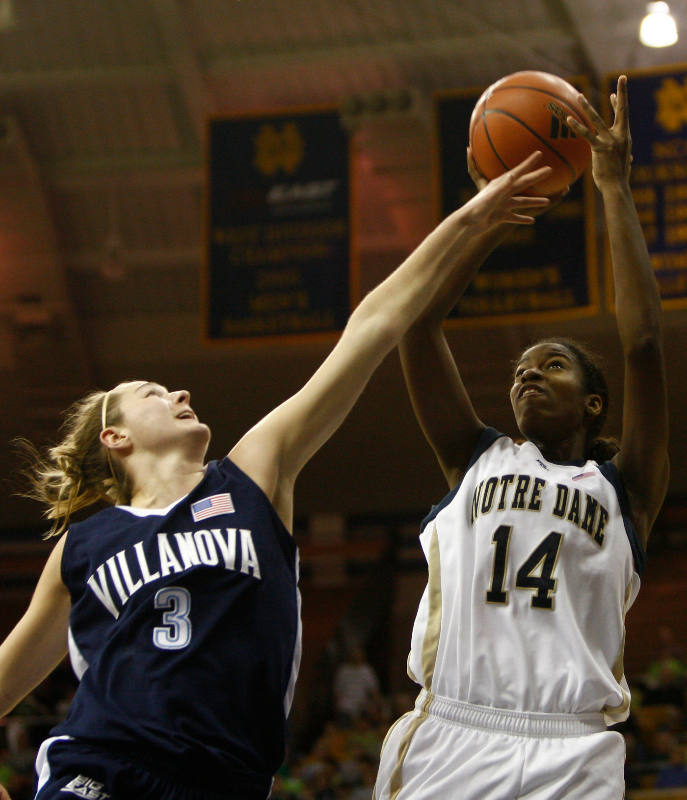 Injury Sidelines Devereaux Peters For Remainder Of 2008-09 Season Villanova Notre Dame Basketball