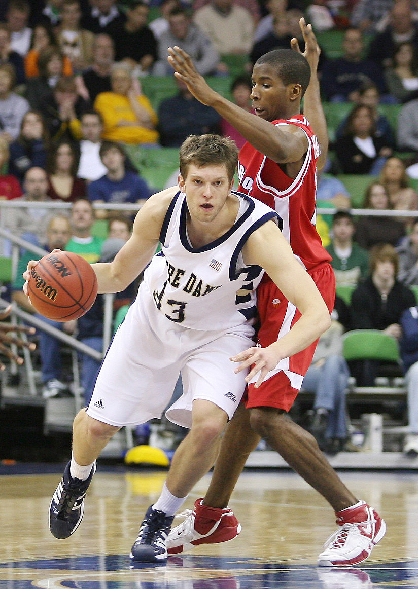 Irish Travel To Cincinnati To Take On Bearcats Notre Dame will travel to Ohio, the home state of sophomore forward Zach Hillesland, a native of Toledo.