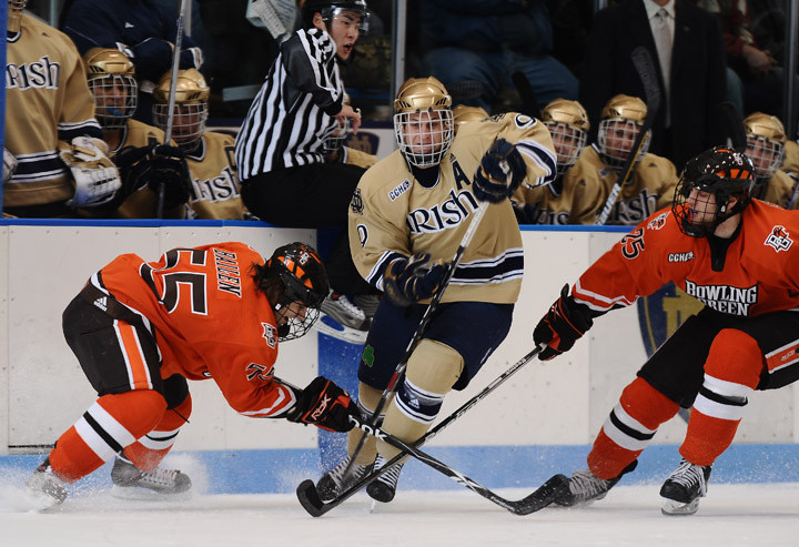 Notre Dame Returns To The Road For Weekend Series At Lake Superior Junior left wing Ryan Thang takes a three-game goal-scoring streak into this weekend's series at Lake Superior.