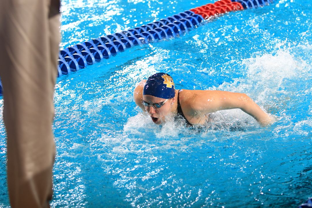 Junior Emma Reaney has already locked up her spot at the 2014 NCAA Championships after a pair of A cuts this past weekend.