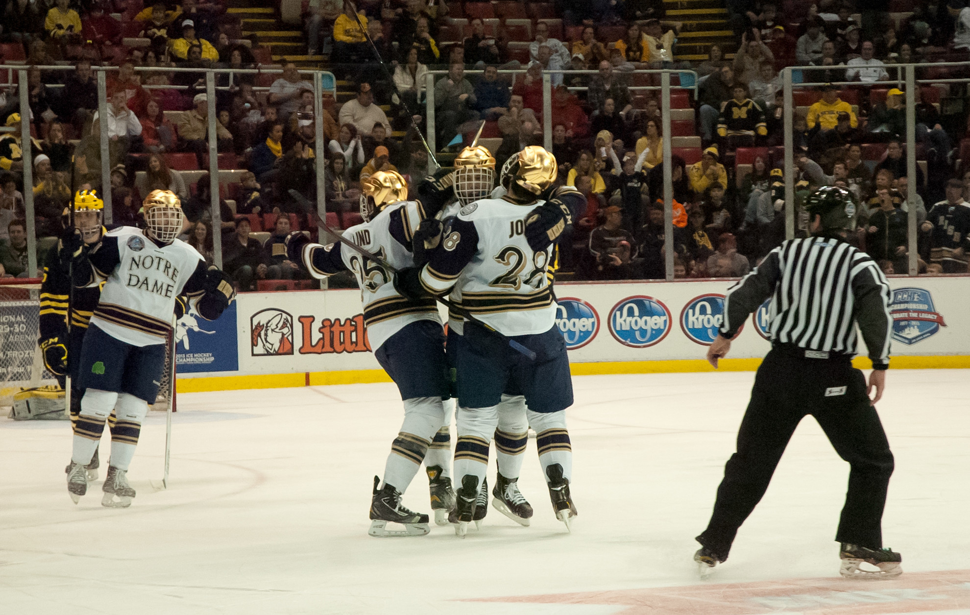 Irish Win Final CCHA Championship With 3-1 Win Over Michigan The Irish celebrate Austin Wuthrich's game-winning goal in the 3-1 win over Michigan.