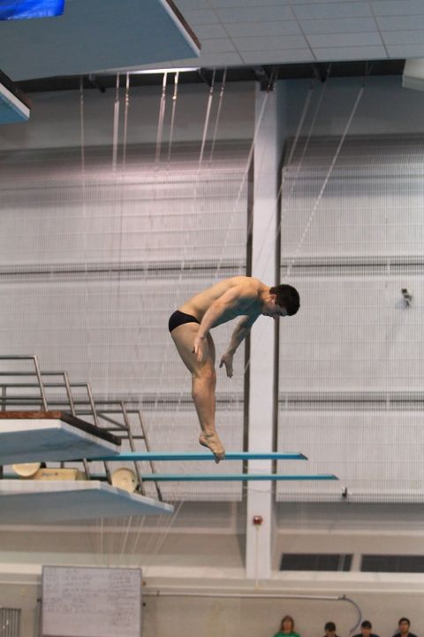 Joe Coumos had the top score for the Irish divers on Friday (353.30), claiming third in the 1-meter
