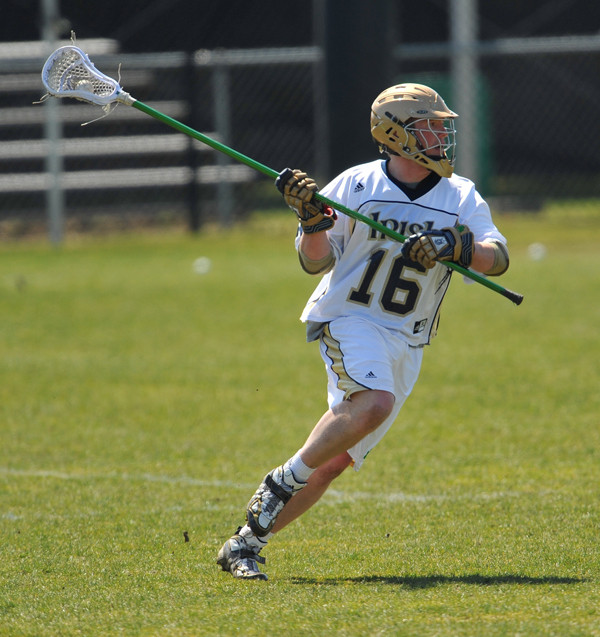 Irish And Buckeyes To Meet For GWLL Title On Sunday Senior Regis McDermott anchors the nation's top-ranked defense.