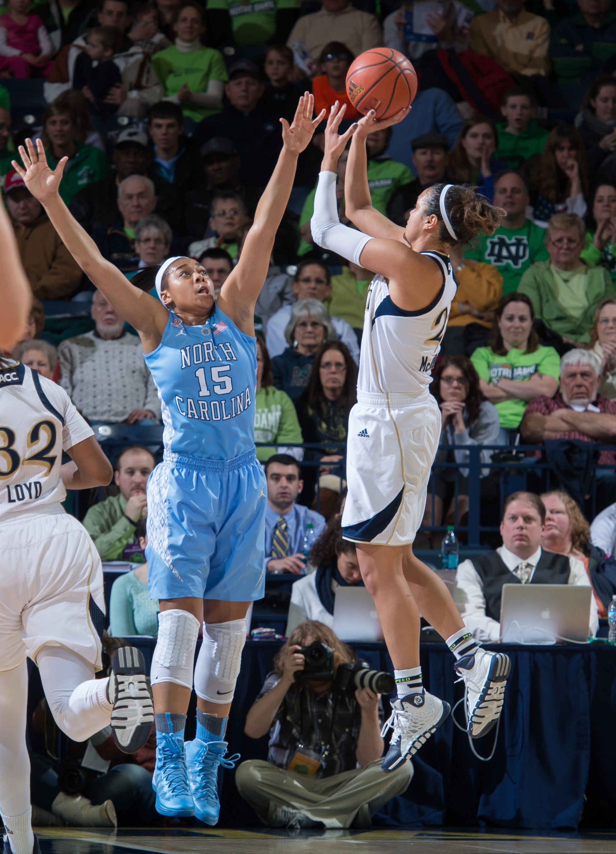 #2 Irish Defeat #14/11 North Carolina, 100-75 Kayla McBride