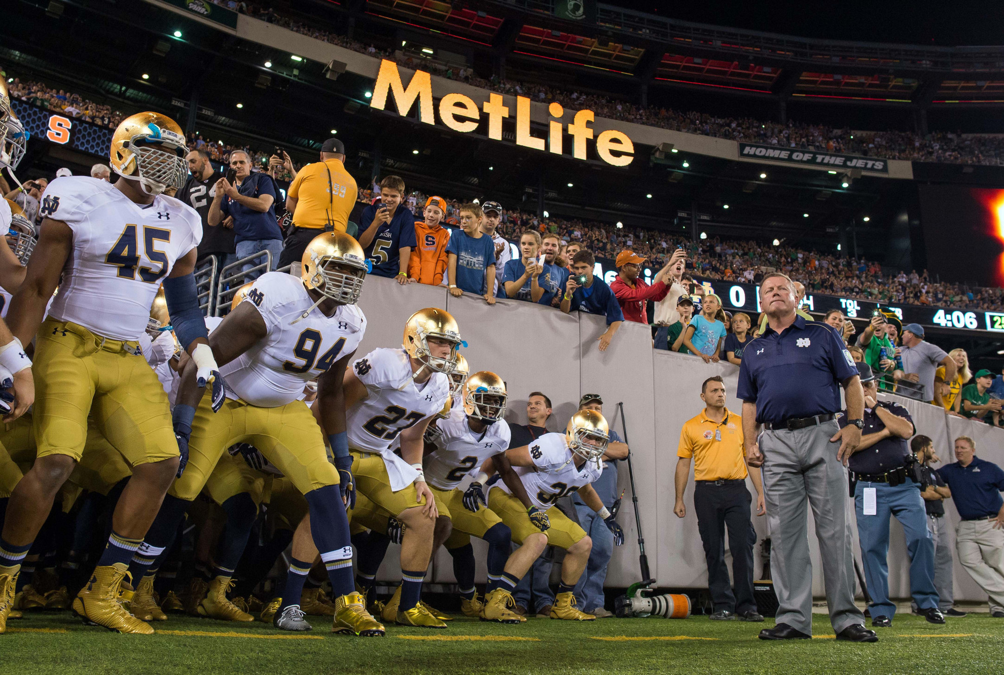 Irish, Syracuse To Kick at Noon ET Irish, Syracuse To Kick at Noon ET