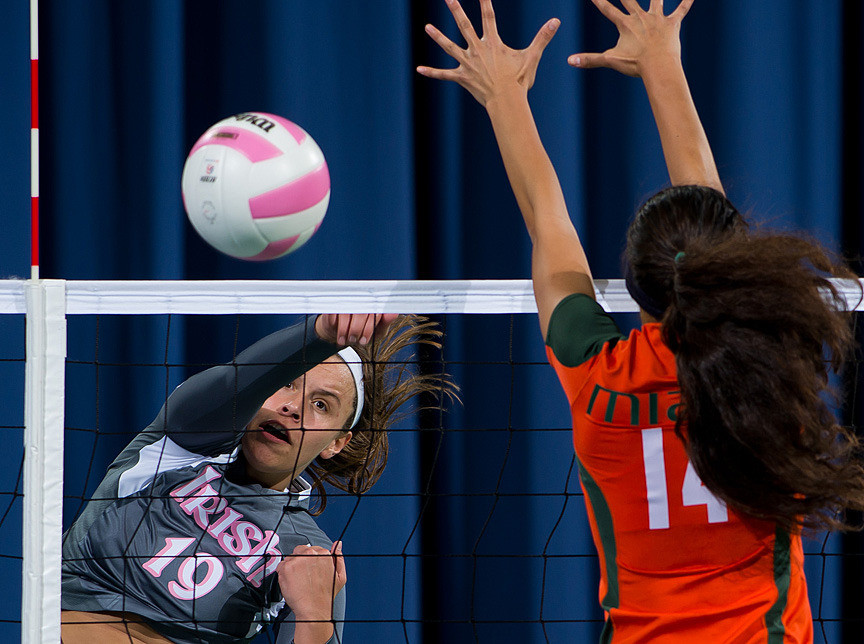 Houser Receives AVCA Honorable Mention All-America Accolades Junior Jeni Houser was named an AVCA honorable mention All-American Wednesday.