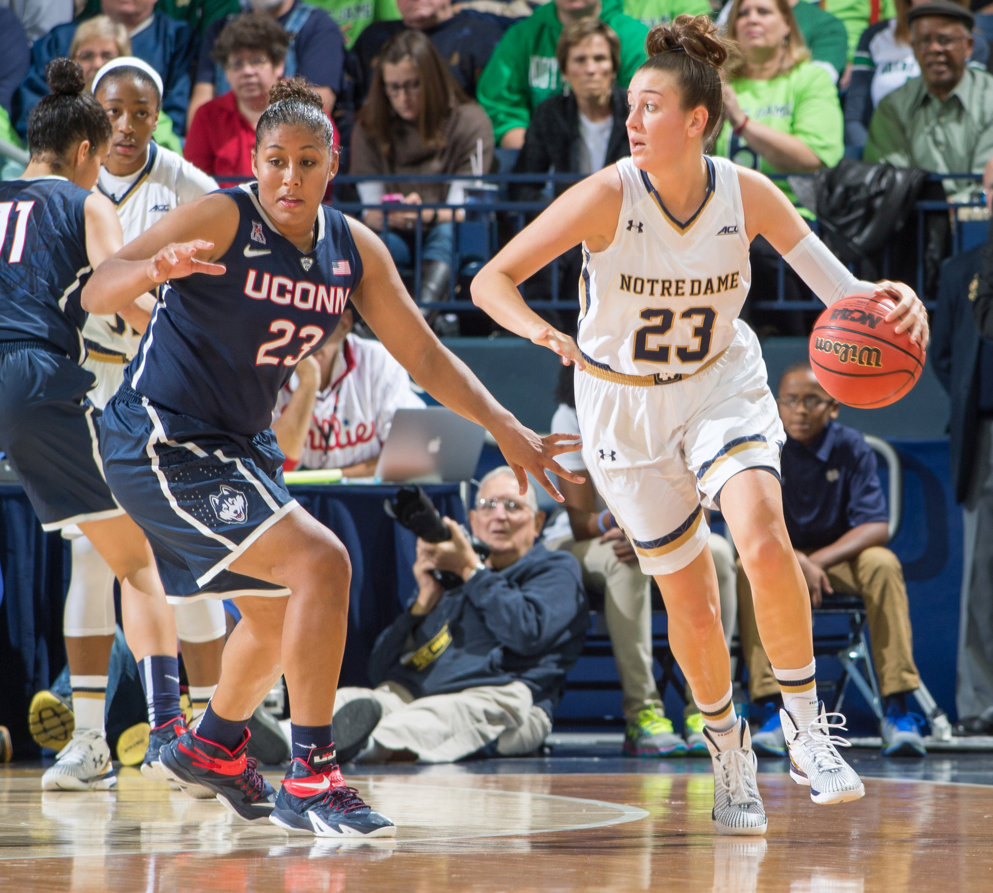 #4 Irish Back Home Sunday To Face Boston College Junior guard/tri-captain Michaela Mabrey averaged 13.0 points per game made seven of 10 three-point attempts in Notre Dame's two wins over Boston College last year.