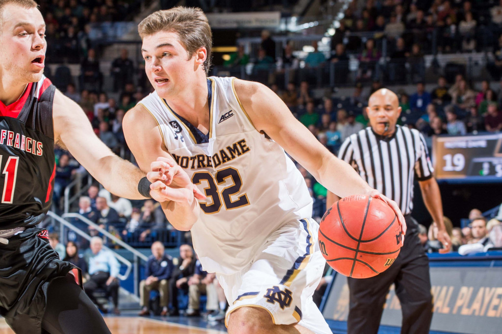 Notre Dame 87, St. Francis 56