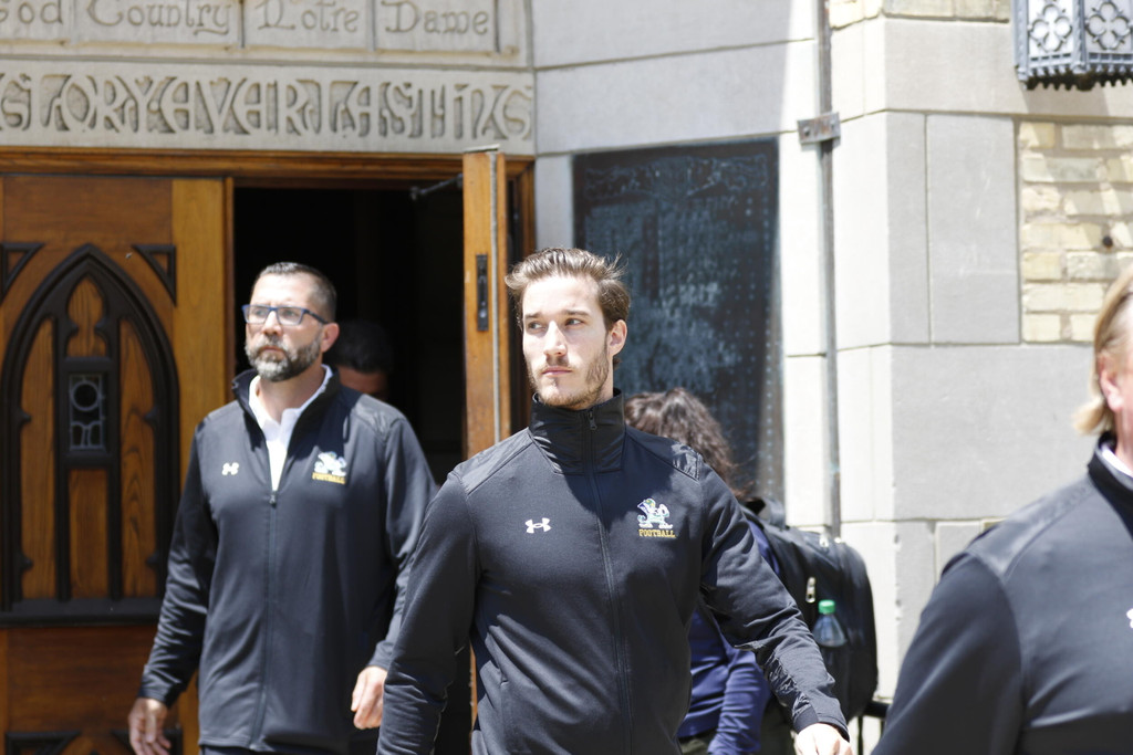 Notre Dame Fighting Irish - Official Athletics Website