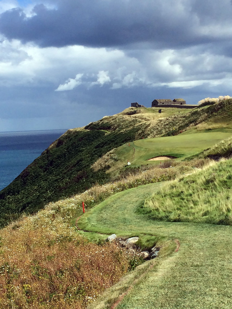 2014 Notre Dame Women's Golf in Ireland
