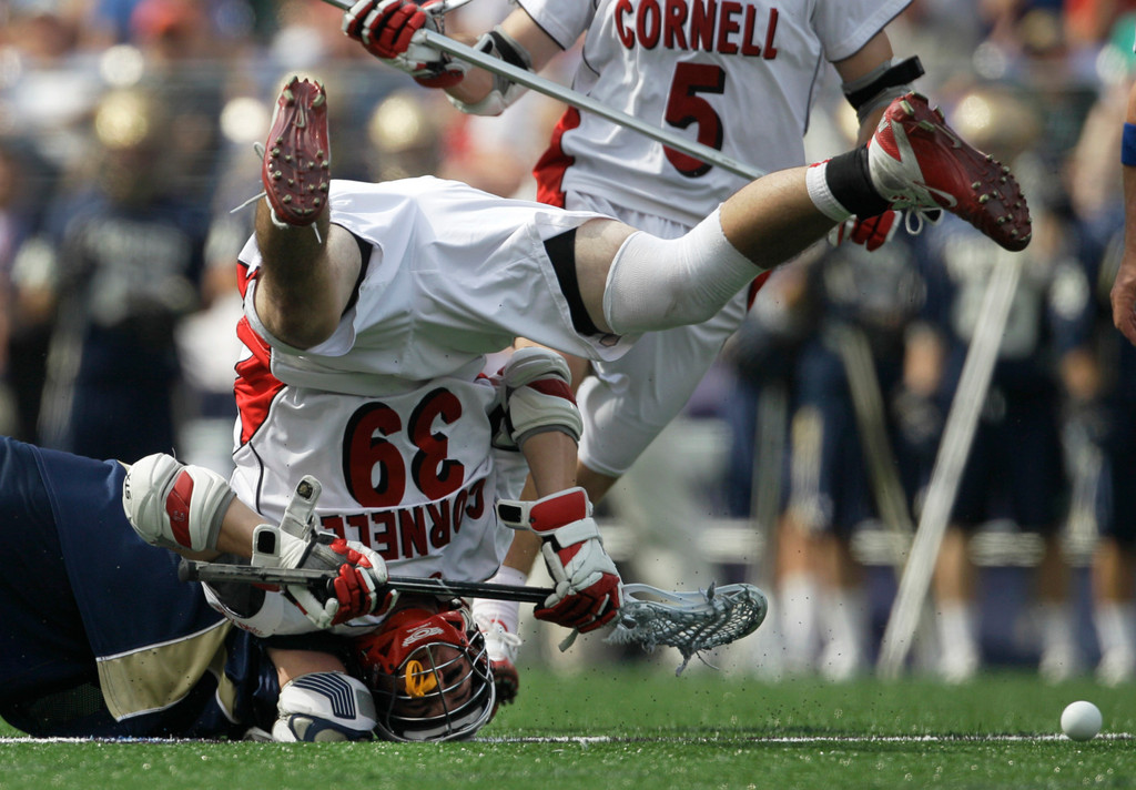 Notre Dame Advances To NCAA Title Game With 12-7 Win Over Cornell (AP)