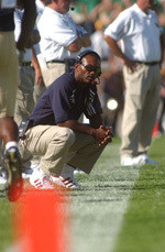 <i>Inside Notre Dame Football</i> To Appear On Comcast SportsNet Chicago Notre Dame head coach Tyrone Willingham appears on <i>Inside Notre Dame Football </i> each week.