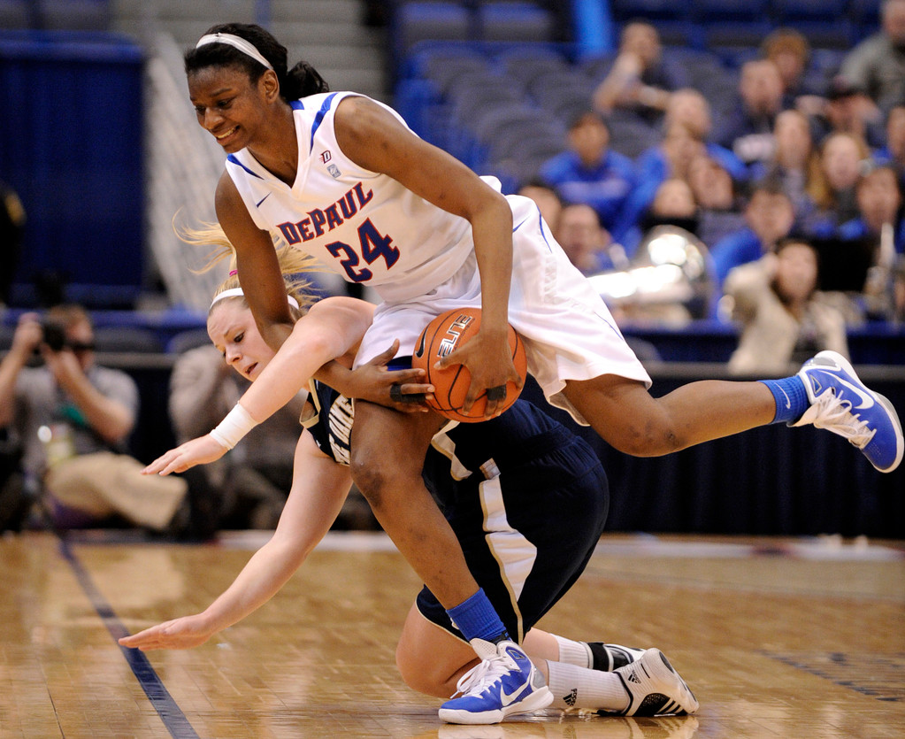 AP Photos: No. 9 DePaul vs. No. 10 Notre Dame