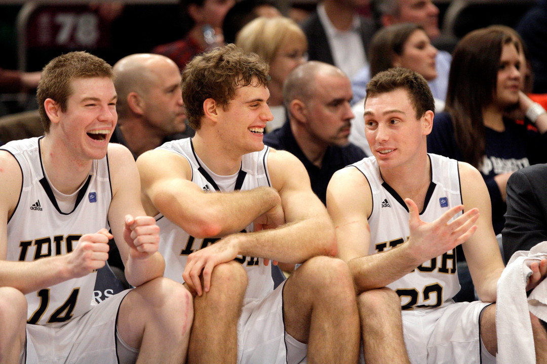 AP Photos: No. 4 Notre Dame vs. No. 25 Cincinnati