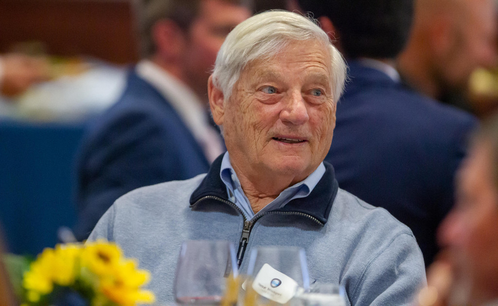 Notre Dame Fighting Irish - Official Athletics Website